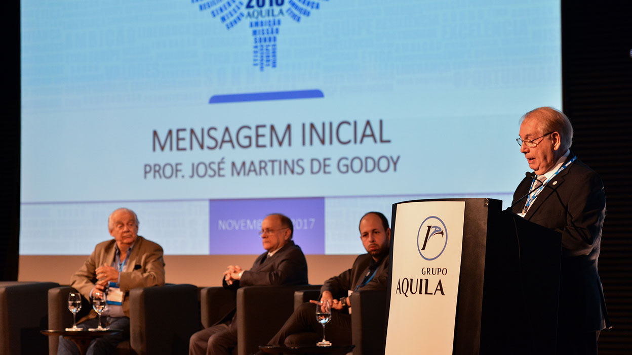 Prefeito de Nova Lima Vitor Penido, o Vice-presidente da Fiemg Carlos Mário de Moraes, Rodrigo Godoy e Prof. José Martins de Godoy